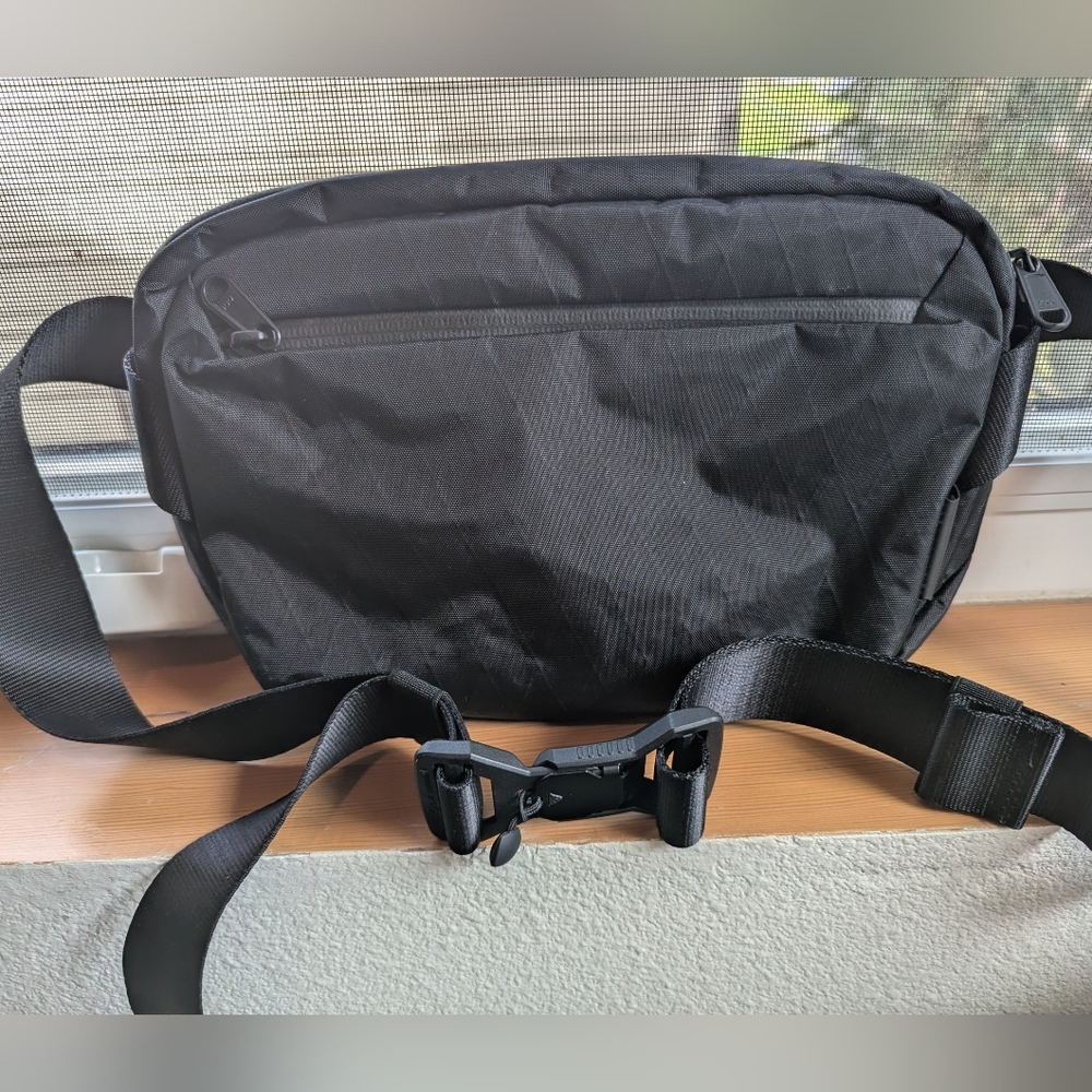 Alpaka Flight Sling 2L - Black/Orange | X-Pac VX07 Ripstop